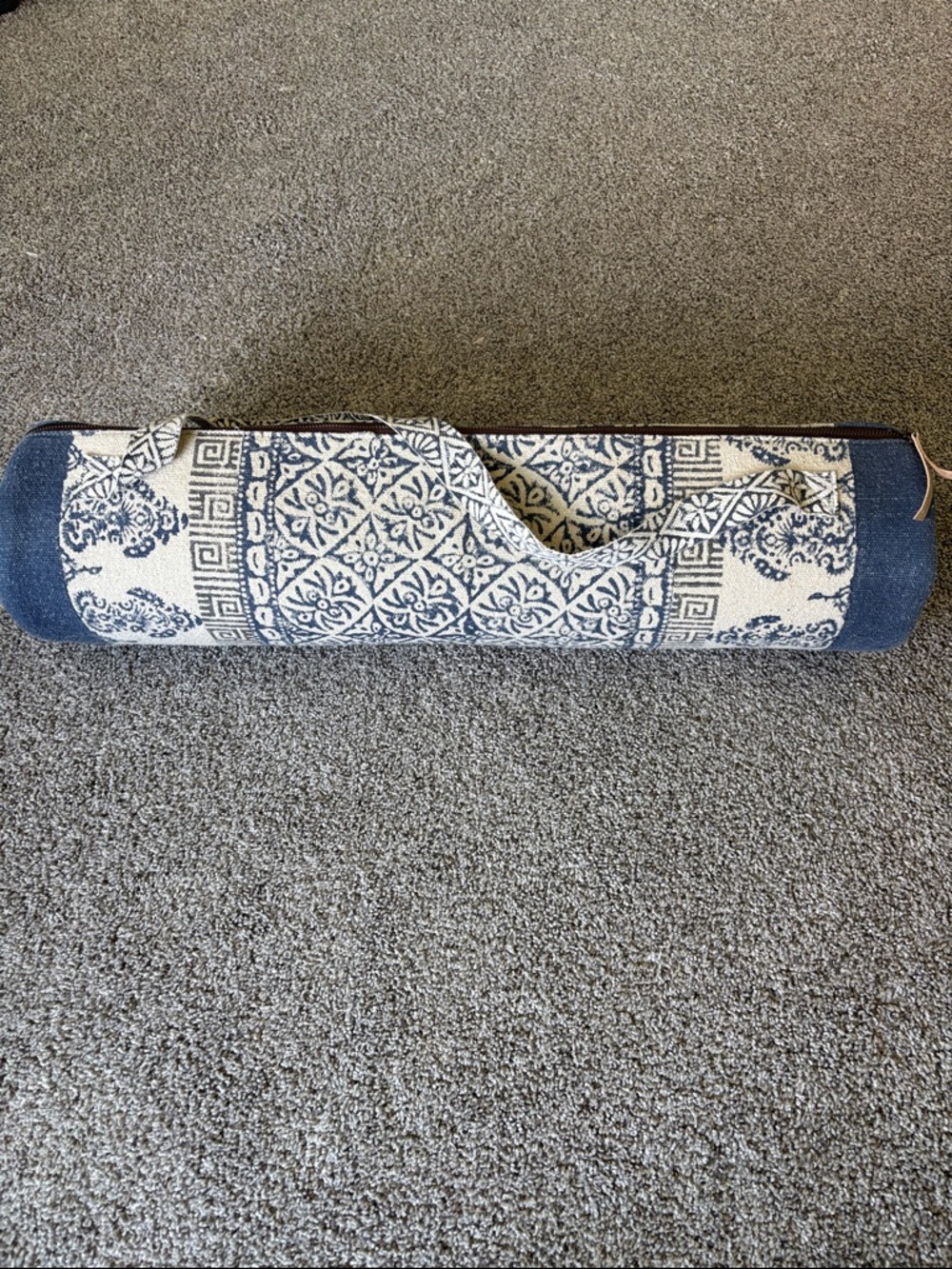Blue and Cream Patterned Yoga Mat Bag